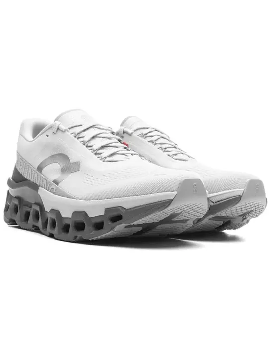 Zapatillas de running On Cloudmonster 2 para hombre en color blanco - 1