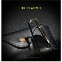 El conductor masculino conduce gafas de sol polarizadas metálicas para deslumbrar las gafas de sol - details 18