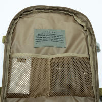 Mochila de viaje grande para hombres bolsa de deportes al aire libre resistente al agua para computadora con diseño de mochila militar ideal para escalada y acampar - details 2