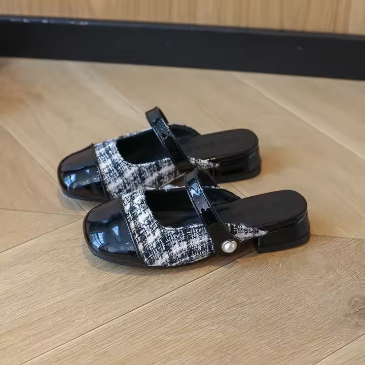 Zapatos antideslizantes de princesa de cuero para niña, elegantes y versátiles, suela suave, estilo coreano, a la moda, novedad de otoño, 2024 - 1