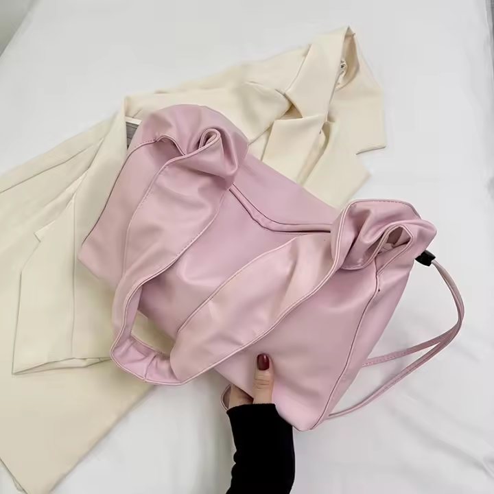 Diseño de nicho sentido de un solo hombro crossbody plisado axilas bolsa de las niñas 2025 verano nuevo bolso de las mujeres de gama alta - 1