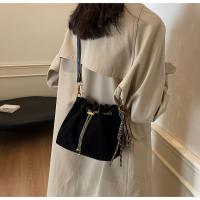 Bolso bandolera vintage para mujer - Bolso tipo cubo con correa ajustable, cierre con cordón, marrón café/negro - Bolso de mano para el día a día, formal, eventos especiales - Bolso duradero para mujer, bolso cruzado, accesorio para eventos nocturnos - details 7