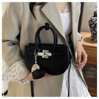 Bolsa de sillín portátil simple para mujer 2025 nueva bolsa de mensajero de hombro de tendencia de moda de estilo extranjero - details 15
