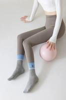 Calcetines de yoga antideslizantes de silicona para mujer, calcetines profesionales de entrenamiento interior para Pilates, calcetines deportivos bonitos con bordado de perro de dibujos animados - details 24