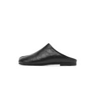 2024 Zuecos de madera suave Medias zapatillas con dedos abiertos Cuero de color sólido Estilo Tabi Zapatos planos antideslizantes para mujer - details 0