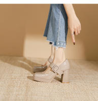 Zapatos Mary Jane de tacón alto con punta cuadrada, hebilla y tacón grueso. - details 14