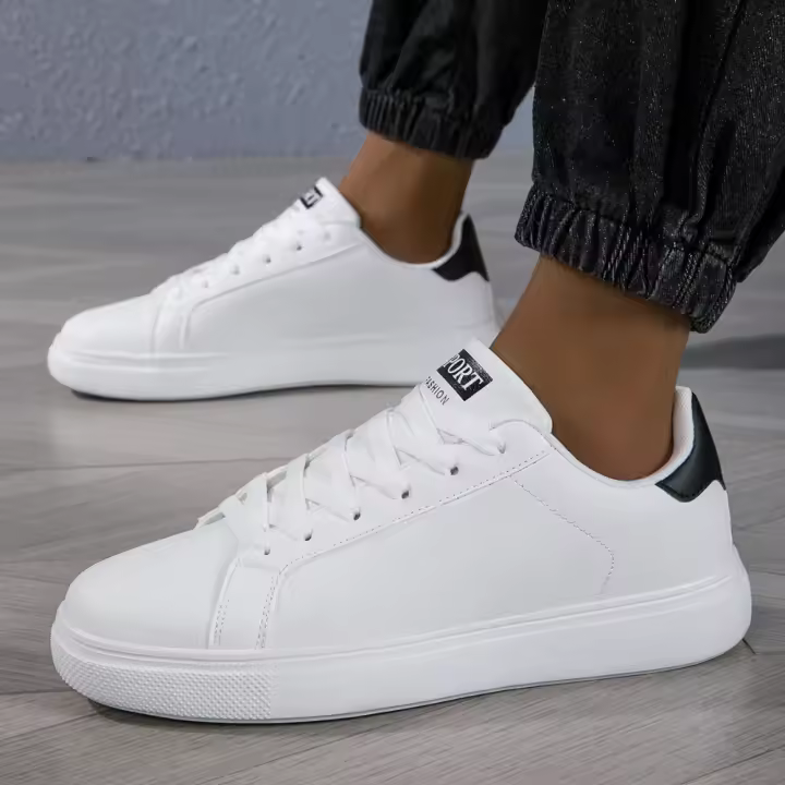 Nuevos zapatos blancos de moda para hombre, zapatos informales para parejas, zapatillas deportivas de alta calidad a la moda que combinan con todo, personalidad - 1
