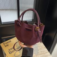 Bolso de Mano de Cuero Sintético Vintage con Cierre de Cremallera Diseño de Cordón con Estilo Ruched Bolso de Lleva Todo el Día para Mujeres Marrón, Rojo, Negro - details 0