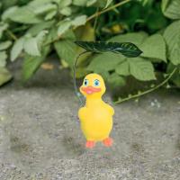 Micro paisaje de dibujos animados, sombrilla de pato, adorno de resina, estatua de patos bonitos, escultura de Animal impermeable para patio - details 8