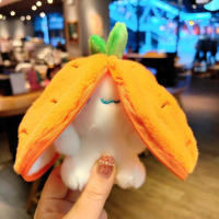 Lindo llavero de conejo de transformación de fruta, adornos de juguete de peluche, llavero de coche - details 3