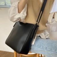 Conjunto de bolso clásico práctico de gran capacidad para madre e hija con bolsos de hombro tipo bandolera para otoño e invierno para mujer - details 9