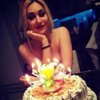 Vela musical giratoria con forma de flor para pastel de cumpleaños, accesorios para tartas, doble flor, rotación plana electrónica - details 9