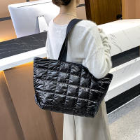 Bolso de mano de algodón con almohadilla espacial para mujer, bolsa de viaje de hombro acolchada, de gran capacidad, impermeable, a la moda, Invierno - details 37