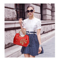2025 nuevo bolso de charol rojo de moda bolso de mujer cáscara de cuero brillante bolso de mujer bolso de mensajero de hombro - details 11