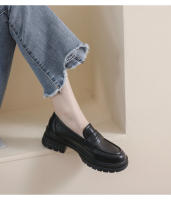 Mocasines de suela gruesa para mujer, nuevos zapatos de cuero retro de primavera 2025, zapatos de tacón grueso sin cordones con suela blanda para mujer - details 5