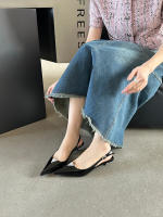 Viento puntiagudo vacío zapatos de mujer moda color sólido bolsa de tacón bajo cabeza sandalias simple temperamento versátil luz boca zapatos - details 5