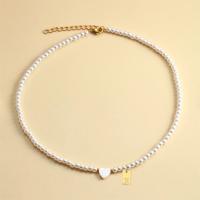 Collares con colgante para mujer, 26 letras iniciales, Color dorado, joyería de perlas de imitación, tendencia 2024 - details 5