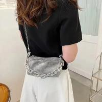Bolso tipo cubo con diamantes de imitación de versión completa, bolso con bola de cadena brillante, mini bolso cruzado para mujer - details 13