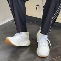 Zapatillas de running para hombre ligeras con plataforma de aumento de altura zapatillas elásticas de amortiguación - details 1