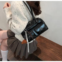 Versión coreana retro de un solo hombro, bolso axilar de gran capacidad, bolso baguette para viajes diarios, bolso Boston, bolso de almohada para mujer - details 6