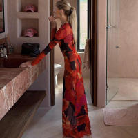 BUNO Vestido largo elástico informal básico con estampado de gato extraño colorido de terciopelo con cuello redondo y dobladillo de manga para mujer - details 7