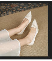 Nuevos y hermosos zapatos de boda de champán francés, nicho de las mujeres, temperamento de alta gama, barra de perlas, zapatos de dama de honor mitzvah, tacones altos. - details 8