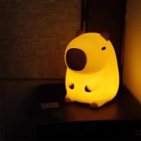 Bonita luz nocturna de silicona de capibara de dibujos animados, lámpara de noche regulable de 2 engranajes, lámpara de noche para dormir recargable por USB para decoración de dormitorio de niños - details 6