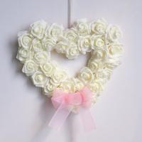 Corona Artificial de rosas románticas y creativas, elegante colgante para el Día de San Valentín, guirnalda de corazón de amor hecha a mano para aniversario - details 4