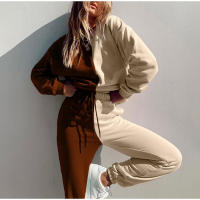 Ropa Deportiva de costura simétrica para mujer, traje de sudadera de dos piezas, traje de moda - details 2