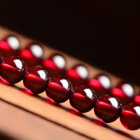 Pulsera de cuentas de piedra de Granada roja Natural para Mujer y hombre, brazaletes con dijes de granate oscuro, Pulseras de regalo de amistad para meditación y Yoga para Mujer - details 3