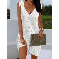 Vestidos elegantes con cuello en V, bordados con ojales, detalle atado, sin mangas, mini vestido recto, moda de vacaciones, vestido de verano - details 1