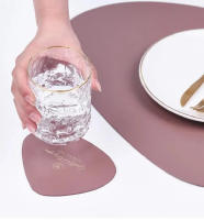 Juego De Tapetes Y Tazas De Cocina Irregulares De Cuero Lácteo Resistente Al Aceite Y a La Agua Para Mesa De Comedor Decoración Europea Eco-amigable - details 1