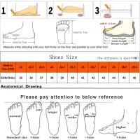 Zapatos acuáticos de secado rápido para hombre, zapatos para caminar en aguas arriba, zapatillas de agua transpirables de malla antideslizantes, calzado de escalada de alta calidad - details 0