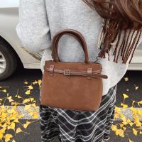 Bolso de hombro clásico retro para mujer - Bolso texturizado marrón café con correa ajustable y cierre magnético, bolso de trabajo versátil para oficina, compras, uso diario, accesorio de oficina |   Estilo Sofisticado |   Herrajes dorados, bolso cruzado - details 9