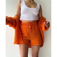 Conjunto de dos piezas para mujer, camisa de manga larga con cuello vuelto de tela arrugada, pantalones cortos con cordón de cintura alta, moda informal de talla grande - details 25