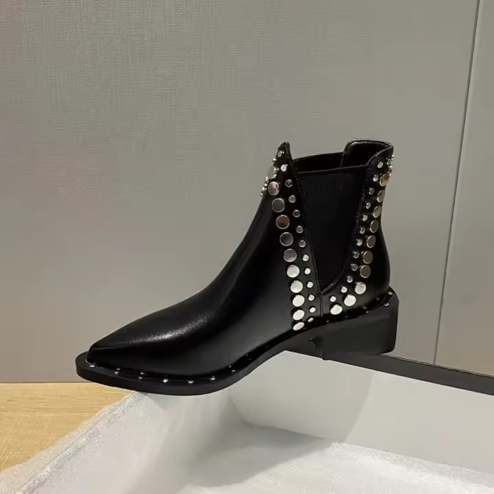 Botines de tacón grueso para mujer, botas de cuero con remaches, Punta puntiaguda, botas cortas de felpa cálidas - 1