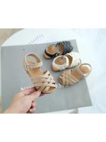 Sandalias de verano para niñas, zapatos para niños pequeños, sandalias suaves de princesa para la playa para niños, sandalias romanas con recortes tejidos y puntera - details 14