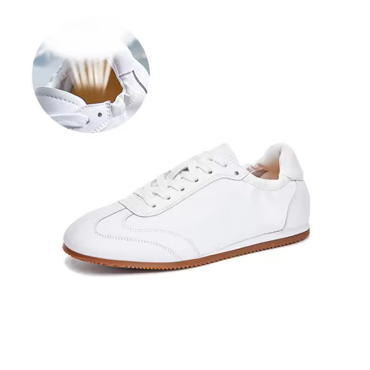Las nuevas zapatillas de cuero con suela plana son versátiles y cómodas - 1