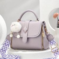 Bolso de Hombro para Mujer de Diseño Encapado Cierre Magnético, Desmontable, Encanto de Pompon, Perfecto para Uso Diario, Trabajo, Salidas Casuales Bolso Versátil de Carryall - details 3