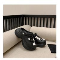Zapatos con agujeros de suela gruesa, zapatos de cabeza de bolsa de desgaste exterior de suela blanda de EVA para mujer, zapatillas geniales - details 34