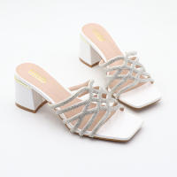 Sandalias exteriores sencillas con diamantes de imitación y tacón alto con tiras y puntera abierta - details 12
