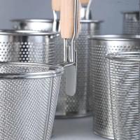 Embudo de acero inoxidable grueso, utensilios de cocina, mango de madera, colador de cesta para Pasta, cuchara colador de malla multifuncional para verduras - details 15
