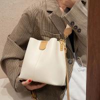 Bolso de hombro pequeño de cuero Pu para mujer, bandolera de cubo, informal, de alta calidad, a la moda - details 10