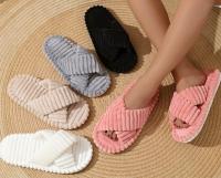 Zapatillas cruzadas de algodón, zapatillas de algodón afelpado respetuosas con la piel para el hogar de las mujeres - details 1