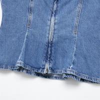PB&ZA2025 chica atractiva, top vaquero ajustado con escote envolvente, cuello recto, hombros descubiertos, informal, versátil, para uso diario, novedad de verano, ropa de mujer - details 7