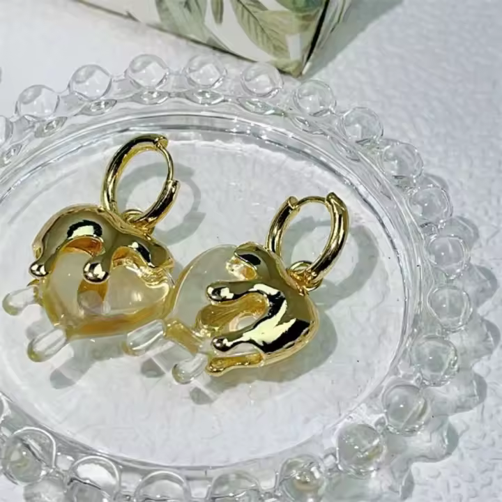 Joyería exquisita de corazón irregular de lujo, tendencia retro, temperamento, pendientes de goteo de resina roja para niñas, regalo para mujer, nuevo - 1