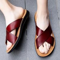 Sandalias informales de cuero suave para hombre, zapatillas de playa transpirables para Hotel, chanclas clásicas de cuero, zapatos cómodos de moda para exteriores, verano - details 2