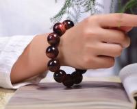 Pulsera de Ojo de Tigre Rojo Natural Amuleto de Buena Suerte Hecho a Mano para Hombres y Mujeres - details 7