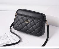 Bolso bandolera acolchado de PU con hombro cuadrado pequeño para mujer, versátil, de moda - details 21