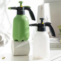 Pulverizador de agua a presión de mano, pulverizador de compresión de aire para jardín, botella pulverizadora de aire para regar flores y plantas, color blanco - details 2